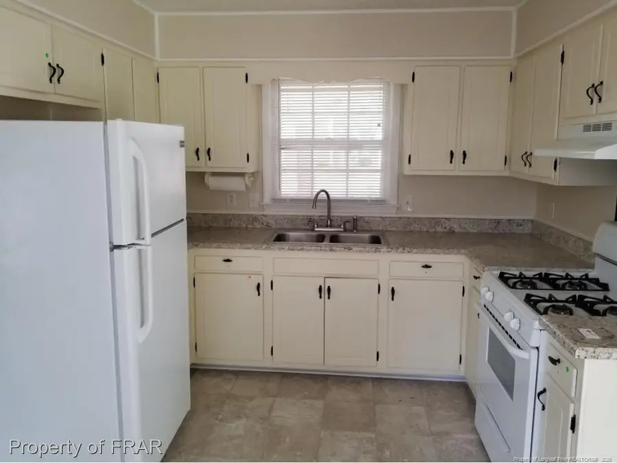 443 Shoreline Drive, Fayetteville, NC 28311 - #2