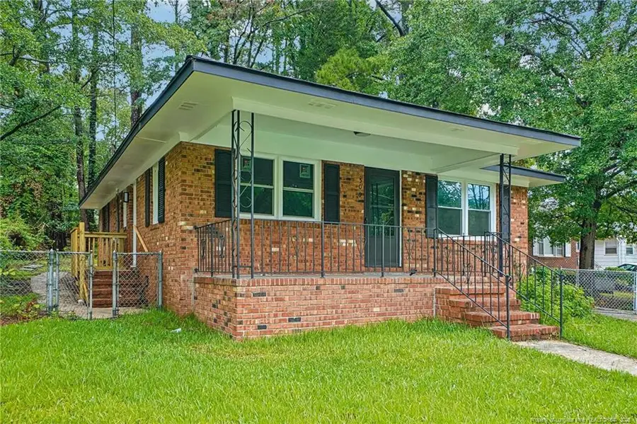 506 Eaton Street, Fayetteville, NC 28301 - #2