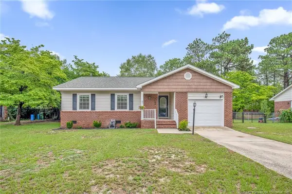 5870 Hunting Ridge Road, Hope Mills, NC 28348