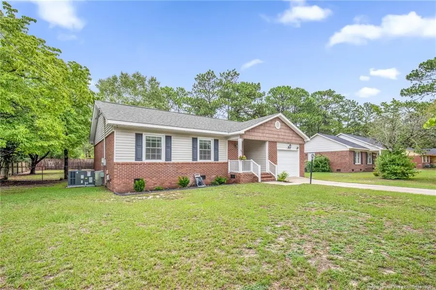 5870 Hunting Ridge Road, Hope Mills, NC 28348 - #3