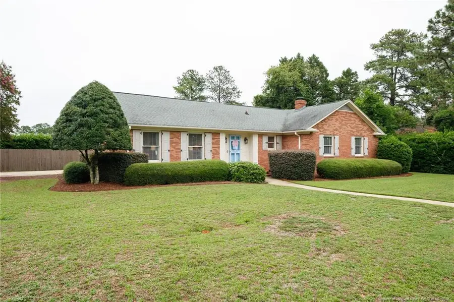 2630 Mirror Lake Drive, Fayetteville, NC 28303 - #2