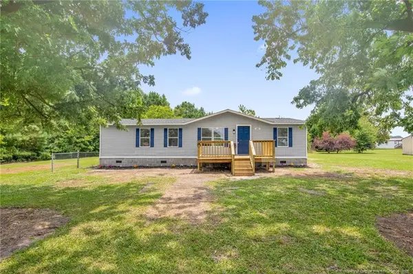 64 Outfield Drive, Bladenboro, NC 28320