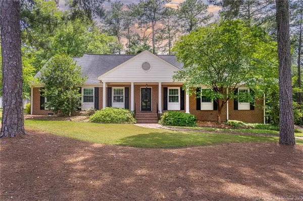 2515 Morganton Road, Fayetteville, NC 28303