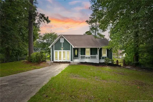 1610 Irwin Circle, Fayetteville, NC 28303
