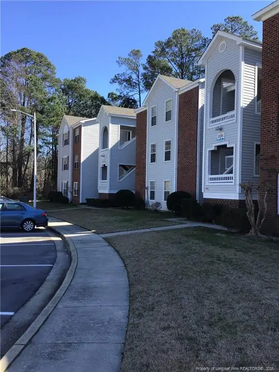 325-8 Waterdown Drive, Fayetteville, NC 28314
