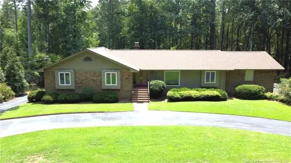 607 Pineknoll Drive, Sanford, NC 27330