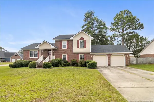 6828 Jacobs Creek Circle Drive, Fayetteville, NC 28306
