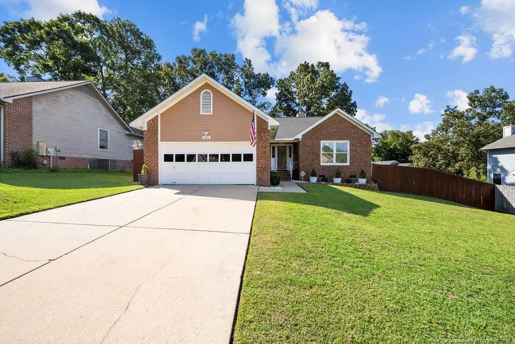 995 Eastman Road, Fayetteville, NC 28314 - #1