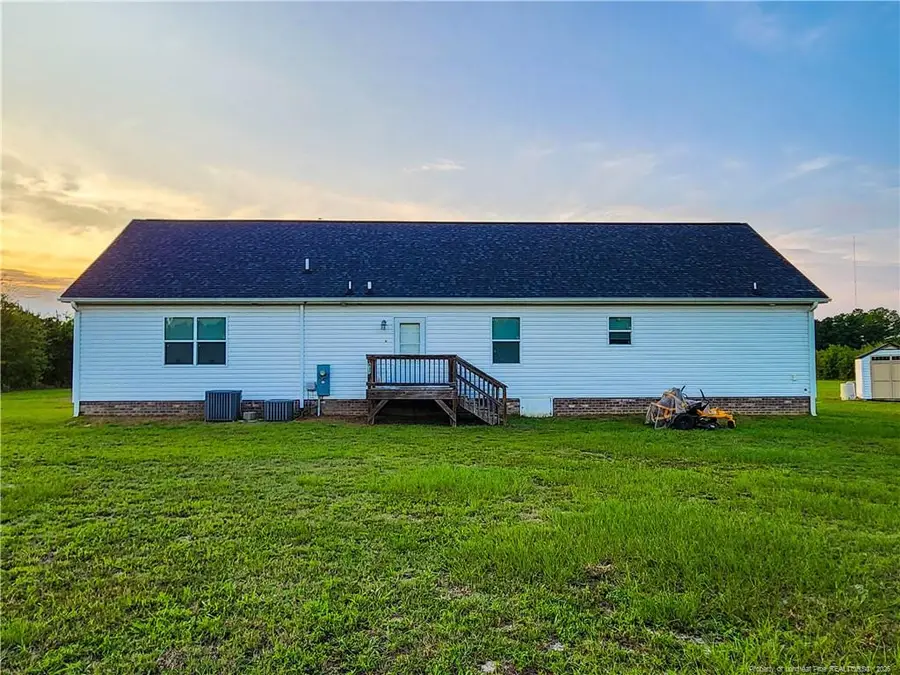 837 M And M Street, Elizabethtown, NC 28337 - #2