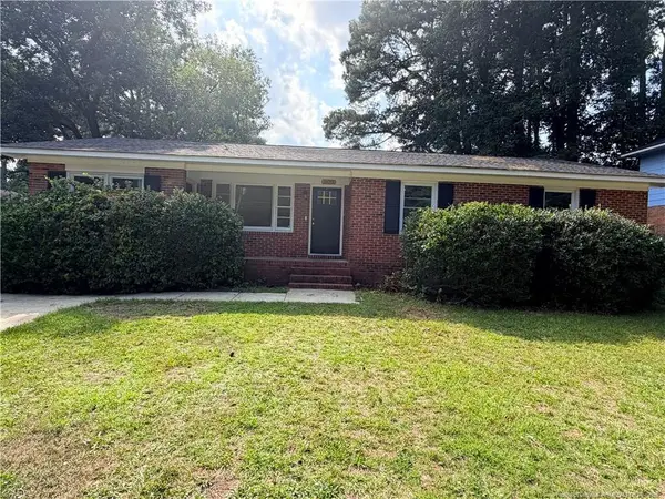 1932 Ashton Road, Fayetteville, NC 28304