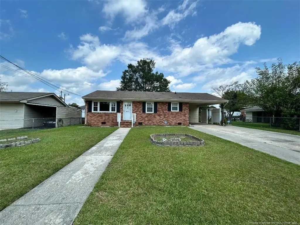 511 E 18th Street, Lumberton, NC 28358 - #1