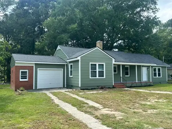 506 Stetson Street, Clinton, NC 28323
