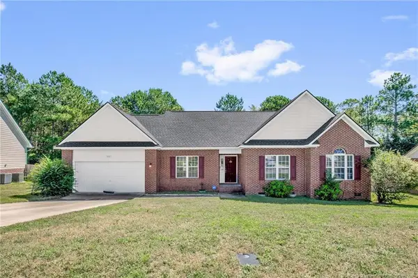 5021 Miranda Drive, Hope Mills, NC 28348