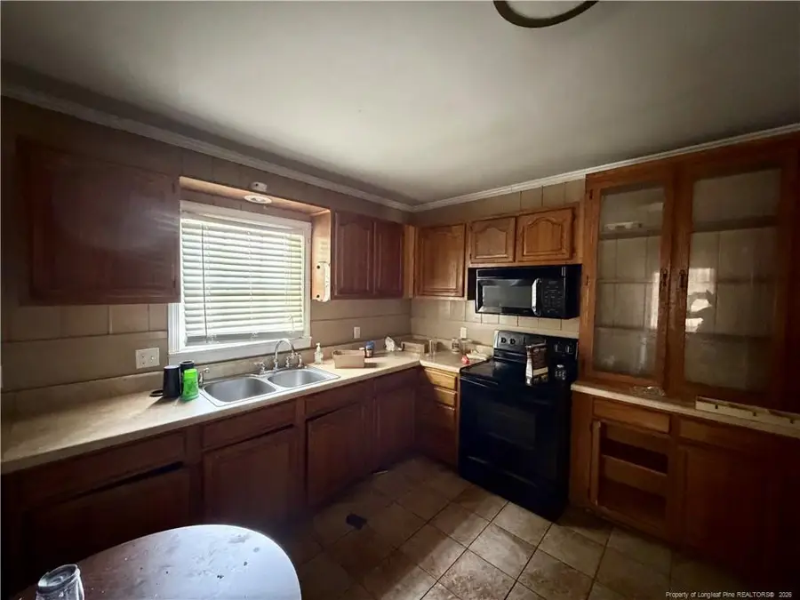 209 S Patterson Street, Maxton, NC 28364 - #2