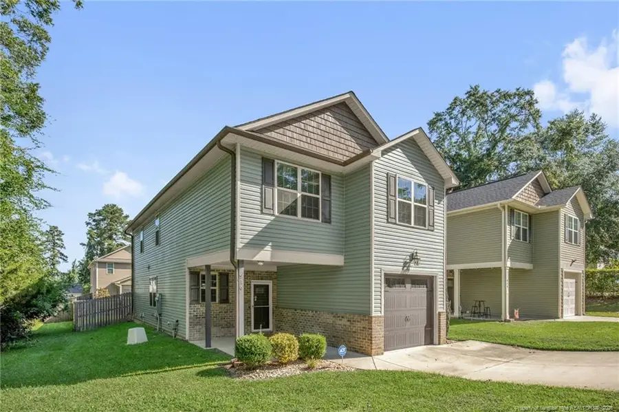 916 W Rowan Street, Fayetteville, NC 28301 - #3
