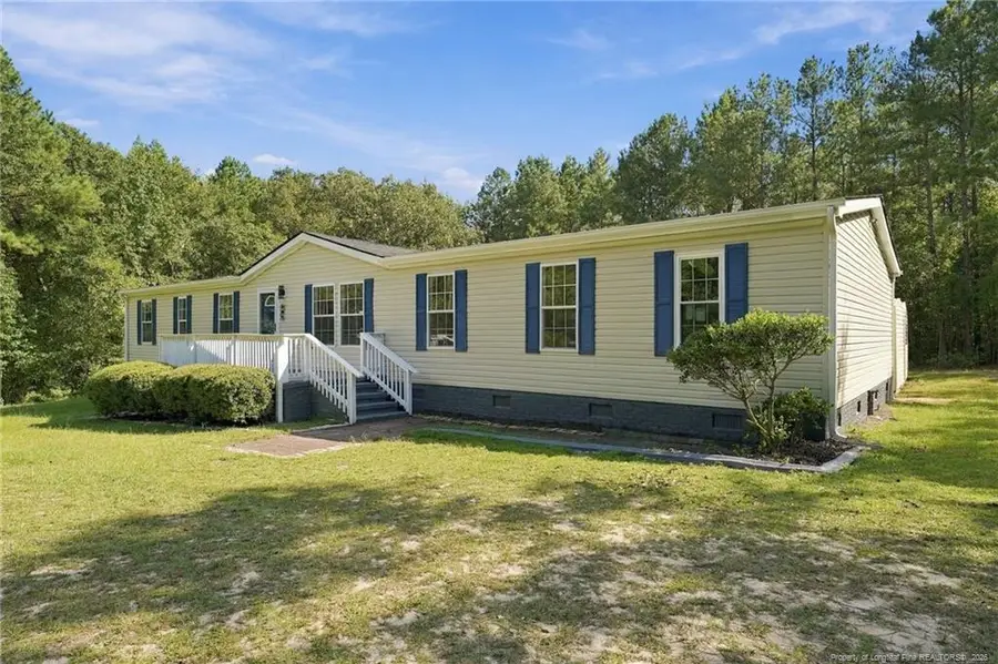 201 Castle Creek Drive, Raeford, NC 28376 - #2