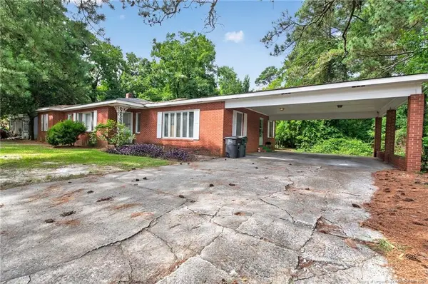 108 S Church Street, Kenansville, NC 28349