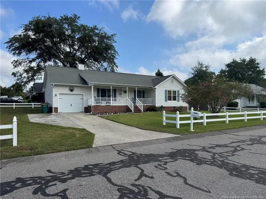 5826 Bloomsbury Drive, Fayetteville, NC 28306 - #2