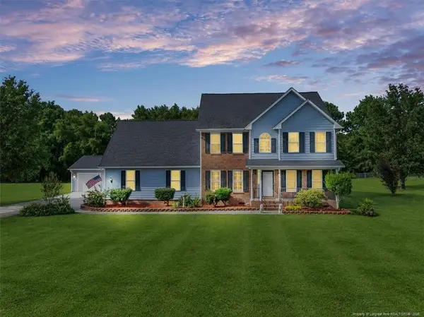 6904 County Place Drive, Hope Mills, NC 28348