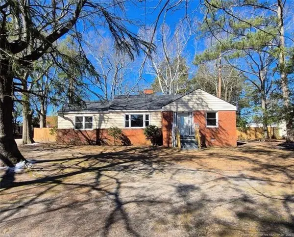 113 N Wright Street, Raeford, NC 28376