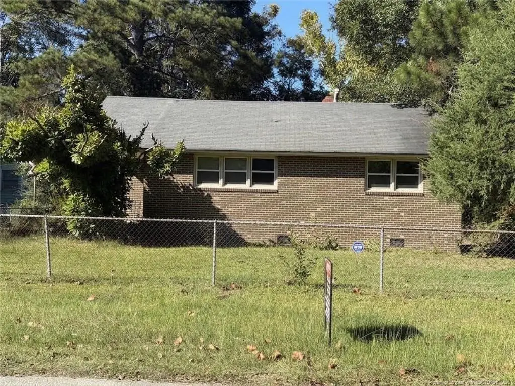 523 E 5th Avenue, Raeford, NC 28376 - #1