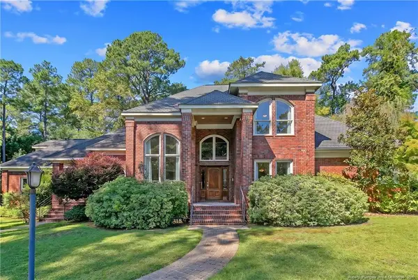 318 Springbrook Place, Fayetteville, NC 28305