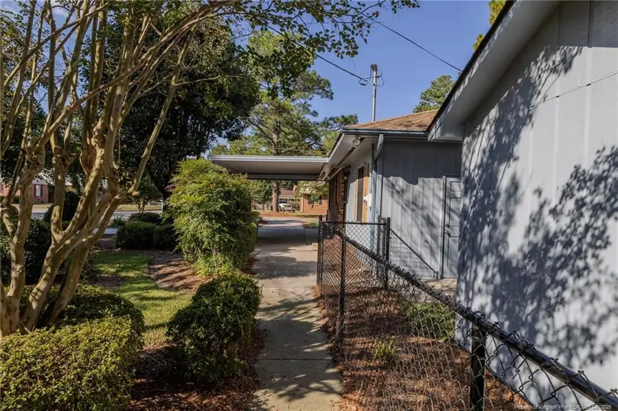 507 20th Street, Lumberton, NC 28358 - #2