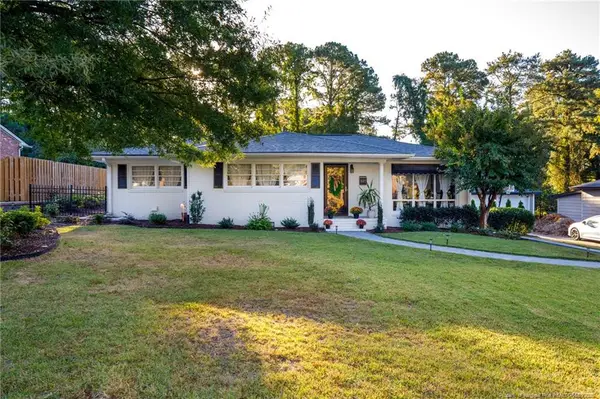 527 Vista Drive, Fayetteville, NC 28305