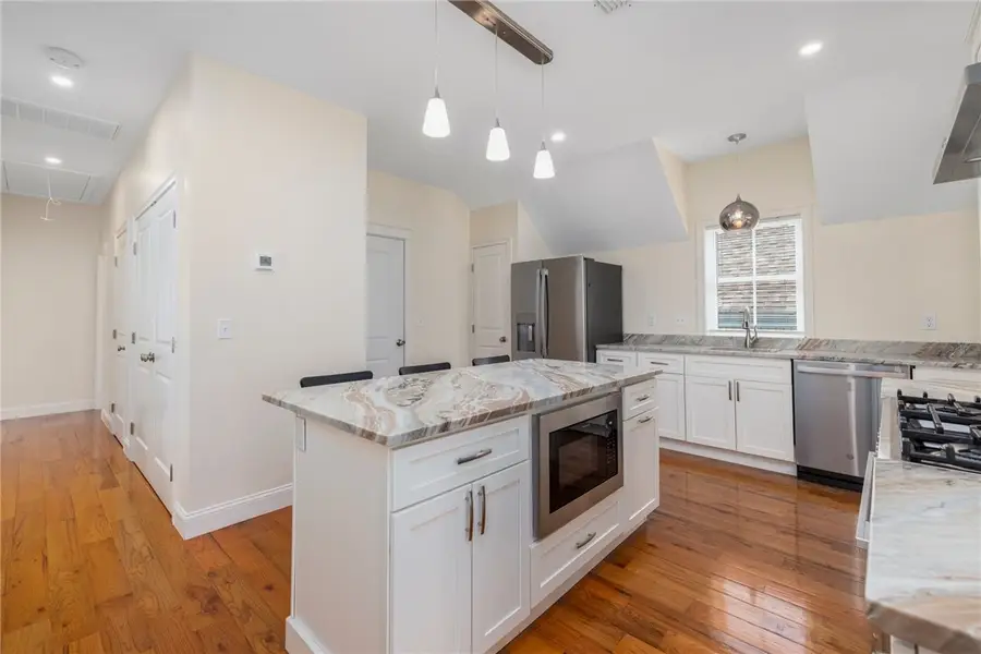 169 Transit Street #2, Providence, RI 02906 - Image #2