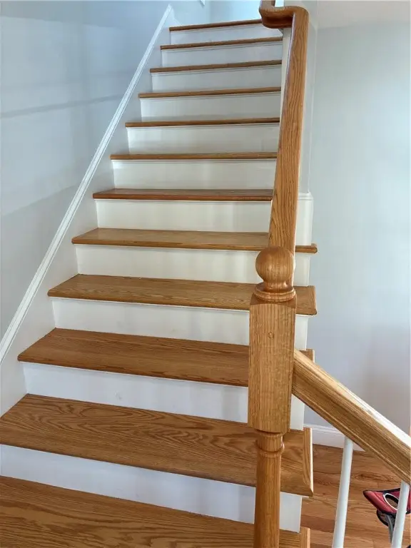 42 Vespia Lane, South Kingstown, RI 02879 - Image #3