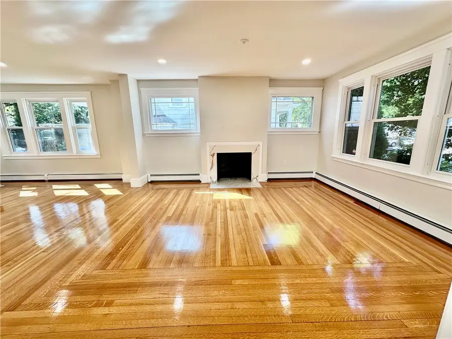 141 Elton Street, Providence, RI 02906 - Image #2