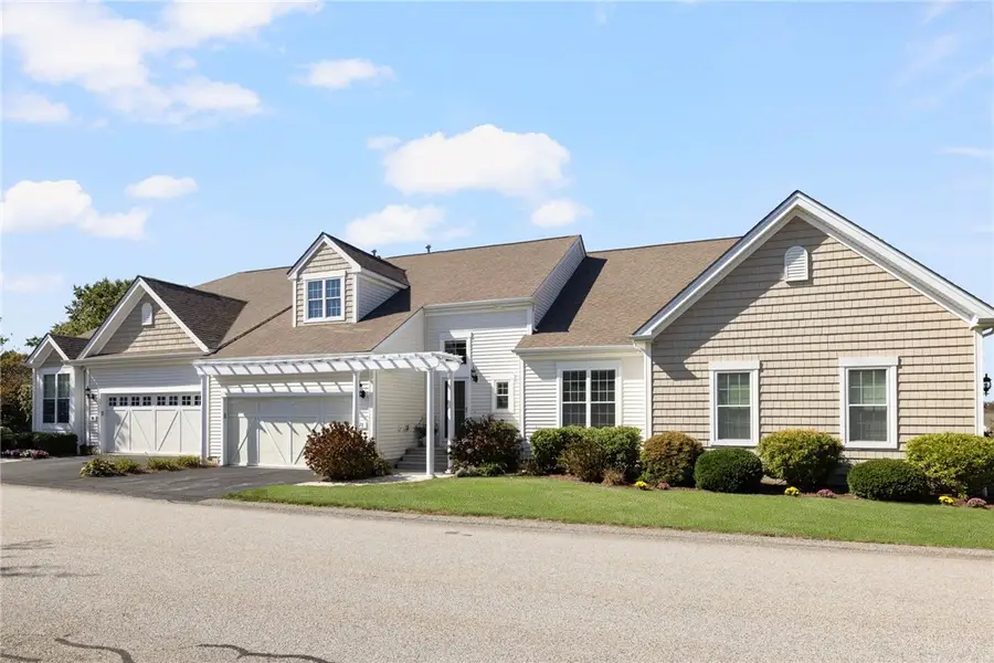 73 Camden Court, South Kingstown, RI 02879 - Image #2