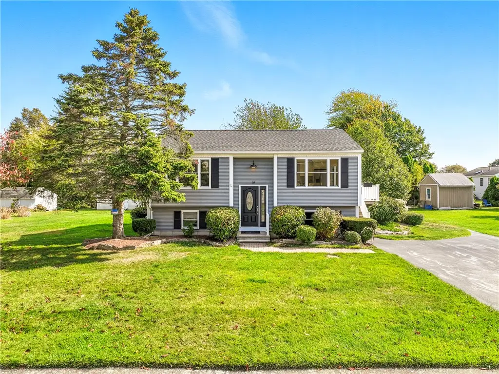 19 Cows Path, Middletown, RI 02842 - Image #1