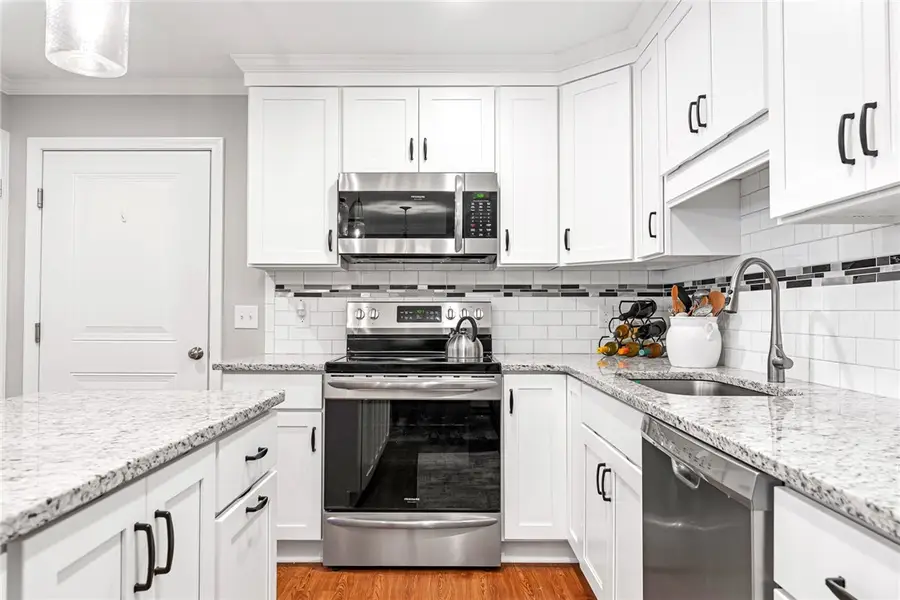 20 Saw Mill Drive #103, North Kingstown, RI 02852 - Image #3