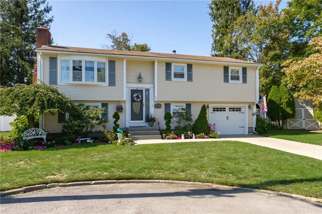 33 Judy Terrace, West Warwick, RI 02893 - Image #1