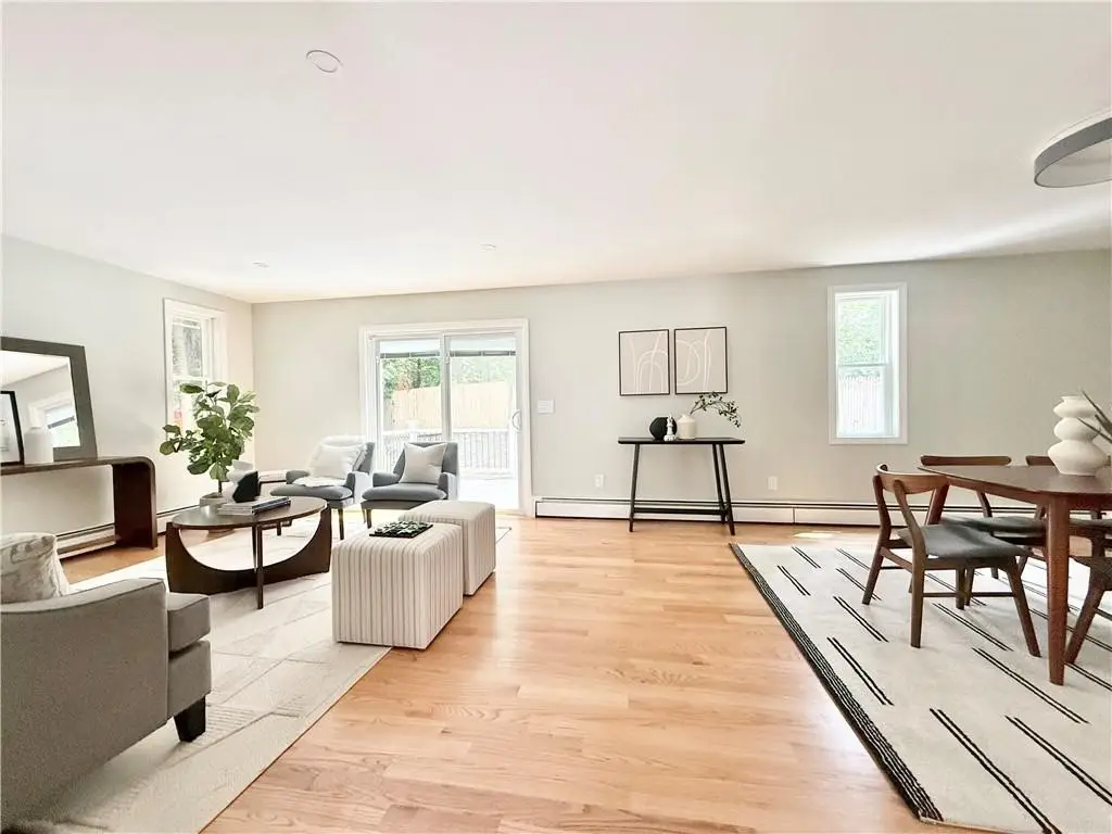 7 Simmons Road, Barrington, RI 02806 - Image #1