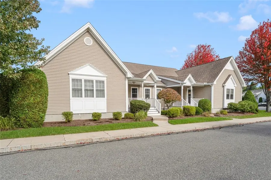 500 Mendon Road #302, Cumberland, RI 02864 - Image #2