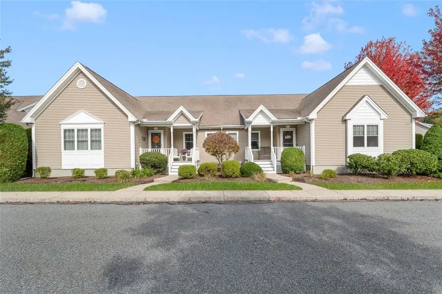 500 Mendon Road #302, Cumberland, RI 02864 - Image #3