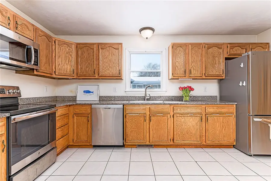 173 Russell Drive, Tiverton, RI 02878 - #3