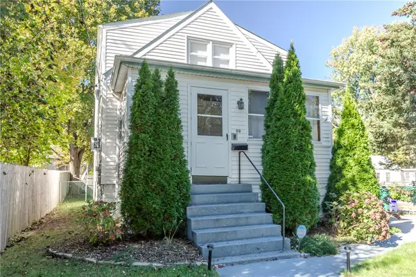 69 Steele Avenue, Warwick, RI 02889