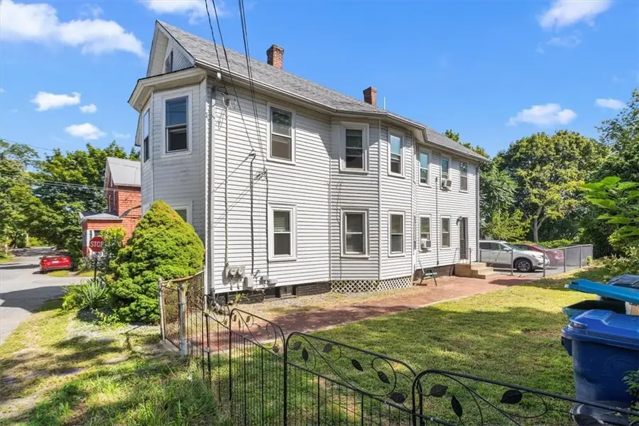 84 Spruce Street, Warwick, RI 02886 - Image #2