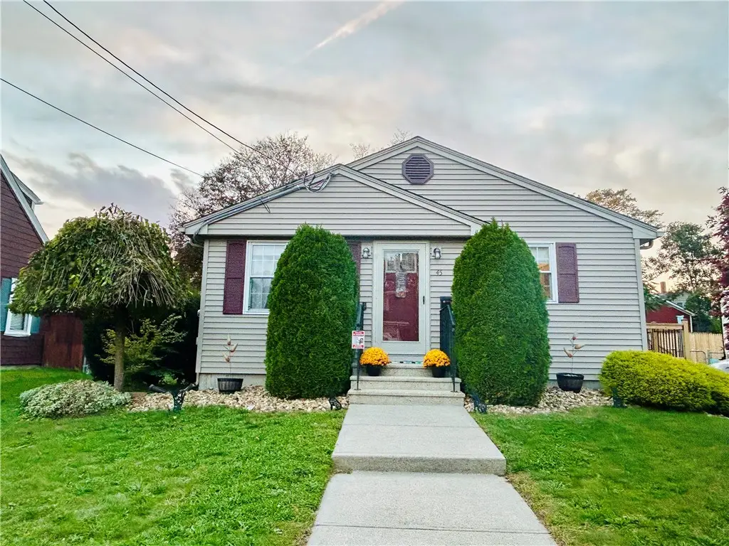 45 Providence Avenue, Riverside, RI 02915 - Image #1