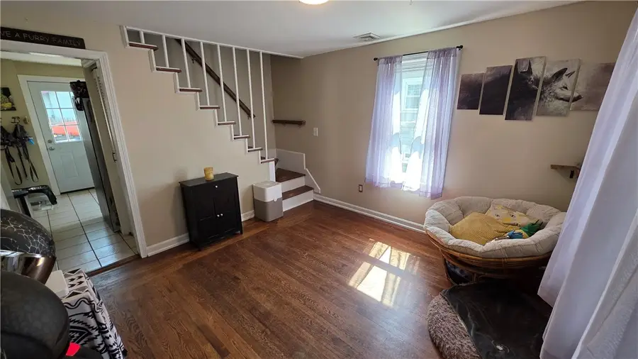 122 Leigh Street, Warwick, RI 02889 - Image #3