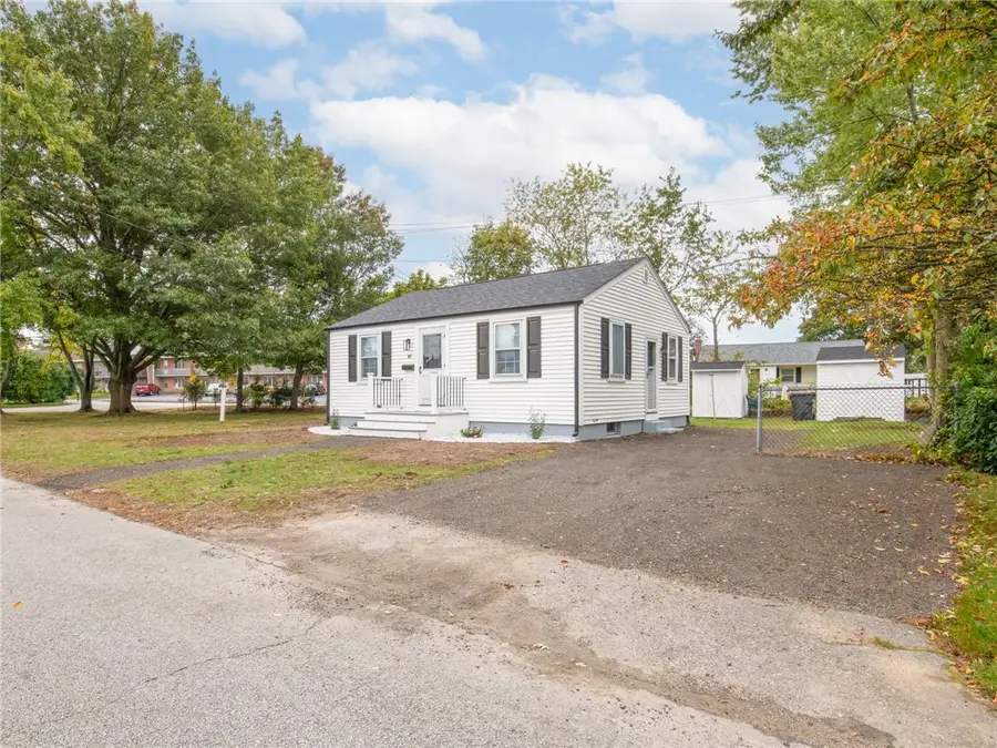 40 Easton Avenue, Warwick, RI 02888 - Image #2