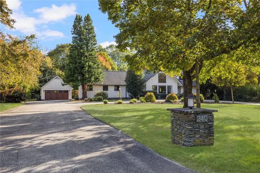 240 Narragansett Bay Avenue, Warwick, RI 02889 - Image #3