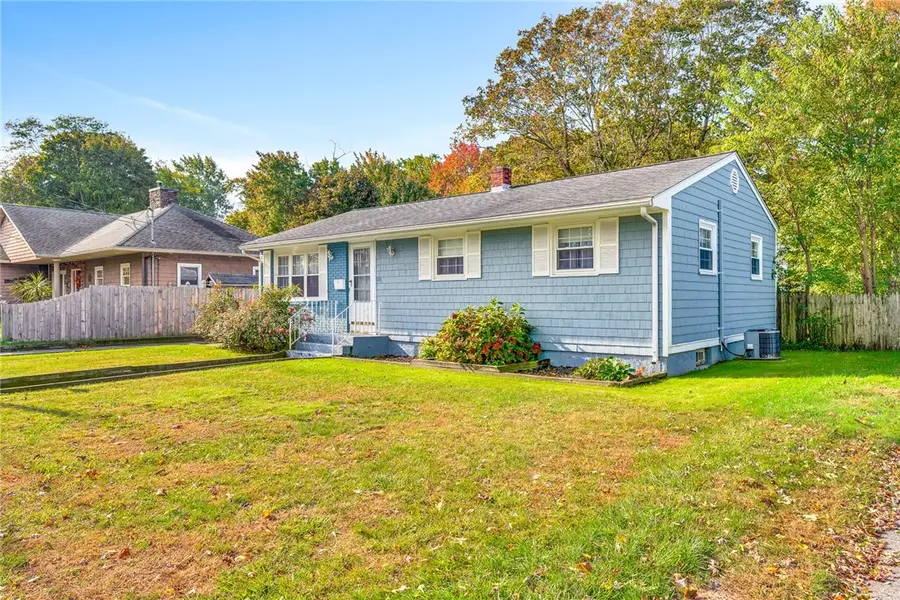 145 Burbank Drive, Warwick, RI 02886 - Image #2
