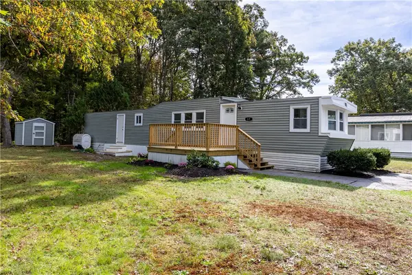 17 Park Lane, Coventry, RI 02816