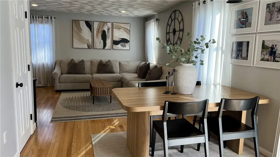 41 Follett Street, East Providence, RI 02914 - Image #3