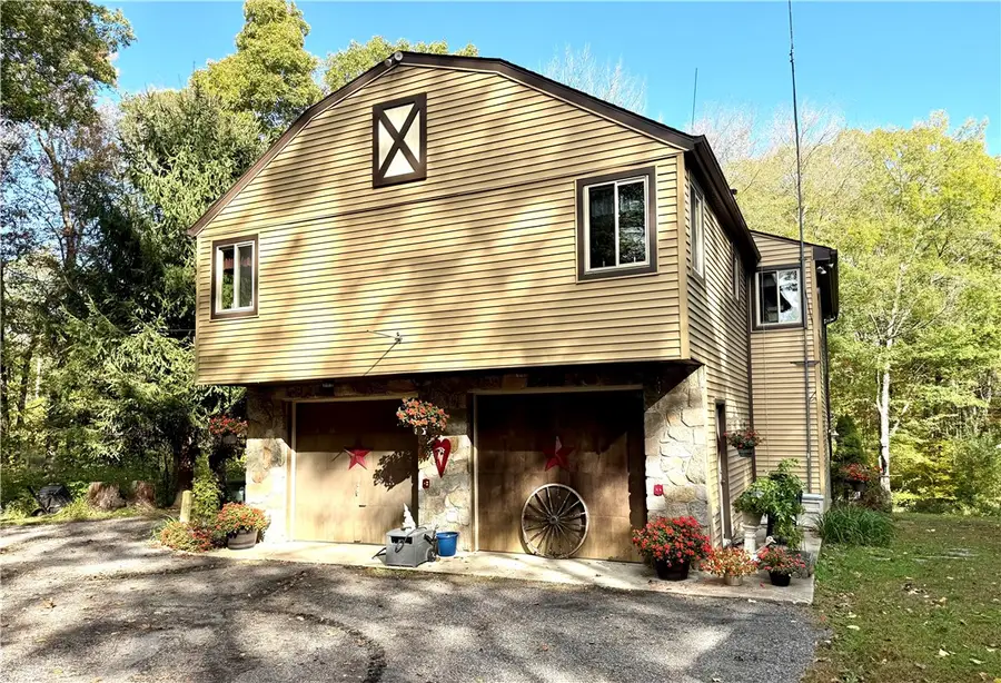 550 Twin Brook Lane, Coventry, RI 02816 - Image #2