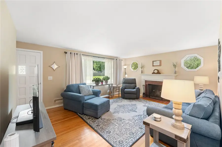 1 Woodhaven Drive, Cumberland, RI 02864 - Image #2